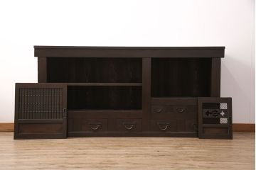 明治大正期の水屋箪笥をリペア&カスタム!天板を取り付け。右上の棚板は撤去。現状に近しい色味に着色し仕上げ。(食器棚、収納棚)