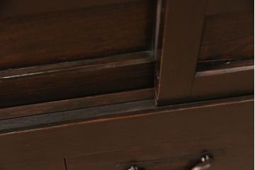 明治大正期の水屋箪笥をリペア&カスタム!天板を取り付け。右上の棚板は撤去。現状に近しい色味に着色し仕上げ。(食器棚、収納棚)