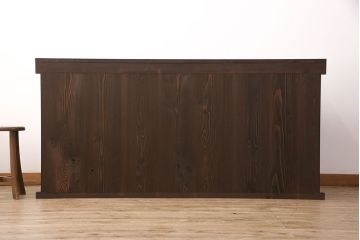 明治大正期の水屋箪笥をリペア&カスタム!天板を取り付け。右上の棚板は撤去。現状に近しい色味に着色し仕上げ。(食器棚、収納棚)