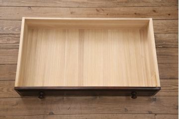 北海道民芸家具のワードローブをリペア&カスタム!ポール、ネクタイ掛け類を取り外し、棚板を設置。(衣装タンス、収納棚、チェスト)