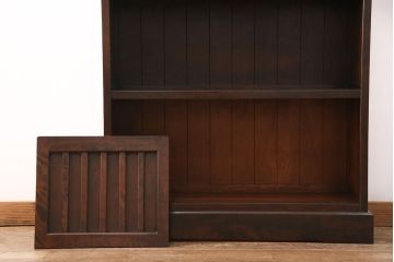 北海道民芸家具の本棚をリペア&カスタム!棚板、棚受け金具を1枚分追加。(収納棚、キャビネット)