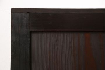 明治期の板戸4枚をリペア&カスタム!それぞれ設置場所に合わせてリサイズ。平型戸車、引き手を取り付け。(引き戸、建具)