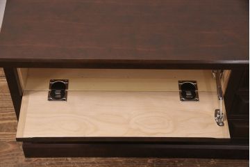 北海道民芸家具のローチェストをリペア&カスタム!引き出しをフラップダウン式扉に加工。収納内部の横板・側板取り付け。背面穴開け加工。(テレビ台、ローボード、テレビボード)