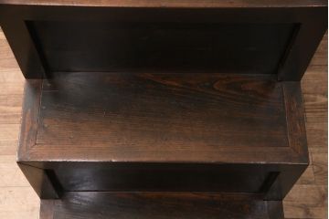 明治大正期の階段箪笥の見た目を変えずに綺麗にリペア!欠損した金具、棚板、引き出しを取り付け。(時代箪笥、収納棚)