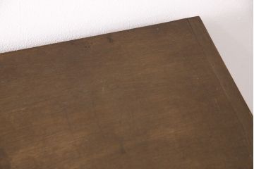 重ねのキャビネットをリペア&カスタム!上下段を別々に使えるよう分割加工。上段に台輪、下段に天板を取り付け。(収納棚、戸棚、キャビネット)
