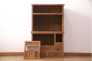 重ね箪笥をリペア&カスタム!ストリップド(剥離)加工を施し、蜜蝋ワックス仕上げ。(収納棚、戸棚、水屋箪笥、キャビネット)