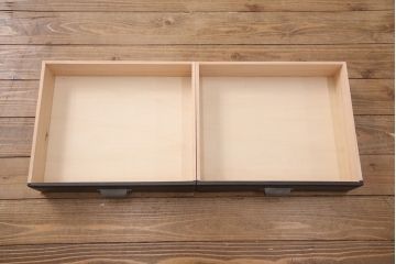 ケビントをリペア&カスタム!艶消しブラックでペイント仕上げ。(デンタルケース、デンタルキャビネット、ガラスケース、ショーケース、飾り棚)