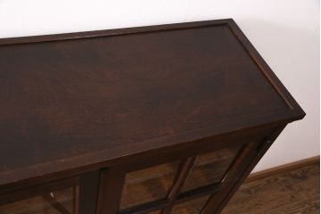 北海道民芸家具の収納棚をリペア&カスタム!台輪を新たに製作。現状に近しい色味に着色し仕上げ。(サイドボード、キャビネット、ブックケース、本箱)