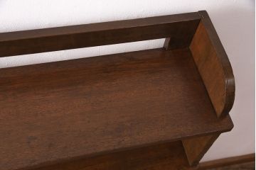 本棚の見た目を変えずに綺麗にリペア!1トーン落ち着いた色味に着色し仕上げ。(オープンシェルフ、シェルフ)