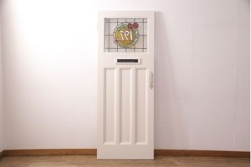 フランスアンティークのステンドグラス入り木製ドアをリペア&カスタム!開き勝手を左右変更し、ローラー締り・蝶番も取り付け。元の色味に近しいアンティークホワイトの着色し仕上げ。(扉、玄関戸、建具)
