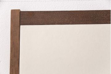 ふすま4枚にリペア&カスタム!お客様ご支給の雲肌麻紙、鳥の子紙で張り替え。桟は現状に近しい色味に着色し仕上げ。(引き戸、建具、襖)