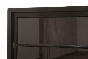 大正昭和初期のサイドボードをリペア&カスタム!プレートを取り外し、ガラスをクリアガラスに入れ替え。現状に近しい色味に着色し仕上げ。(収納棚、戸棚、キャビネット)