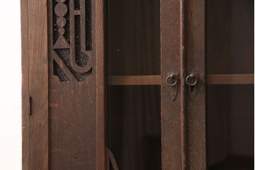 本箱をリペア&カスタム!アイアン脚を取り付け。(ブックケース、収納棚、戸棚、キャビネット)