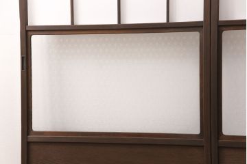 升格子の障子戸2枚をリペア&カスタム!高さ・幅をリサイズ。ガラスを麻の葉模様ガラスに入れ替え。濃い茶色で着色し仕上げ。(引き戸、建具)