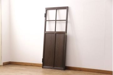木製ドアをリペア&カスタム!ガラスをクリアガラスに入れ替え。蝶番を取り付け、濃い茶色で着色し仕上げ。(ガラスドア、ガラス扉、建具)
