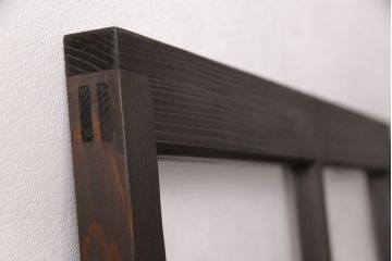 木製ドアをリペア&カスタム!ガラスをクリアガラスに入れ替え。蝶番を取り付け、濃い茶色で着色し仕上げ。(ガラスドア、ガラス扉、建具)