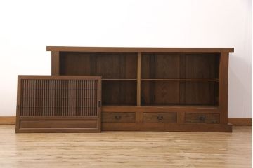 水屋箪笥サイドボードをリペア&カスタム!格子戸に中折れネジ締り錠を取り付け。現状に近しい色味に着色し仕上げ。(水屋箪笥、収納棚、戸棚、食器棚、サイドキャビネット)