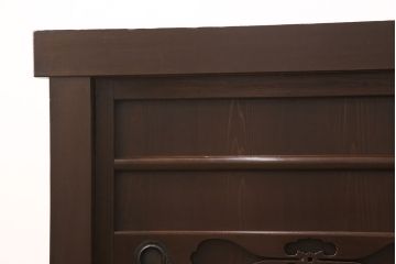 明治期の収納箪笥サイドボードをリペア&カスタム!当店オーダー商品を参考に左右分割式・可動式の棚板を設置。現状に近しい色味に着色し仕上げ。(水屋箪笥、食器棚、収納棚、戸棚、キャビネット、サイドボード)