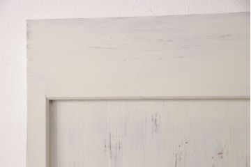 板戸1枚をリペア&カスタム!設置場所に合わせてリサイズ。左側の引き手は取り外し、吊り戸仕様に加工。(引き戸、建具)