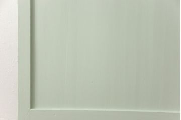 明治大正期の帯戸をリペア&カスタム!引き手、内締り錠を取り付け。当店商品を参考にミントグリーンにペイント仕上げ。(引き戸、板戸、建具)