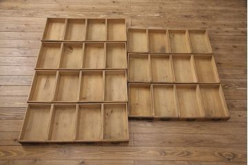 チェストをリペア&カスタム!本体の色味に合わせた木製脚を取り付け。(引き出し、小物収納、店舗什器)