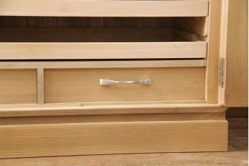 加茂総桐箪笥をリペア&カスタム!取っ手金具を交換。木地色仕上げ。(総桐たんす、総桐箪笥、整理箪笥、和タンス、衣装箪笥、着物箪笥)