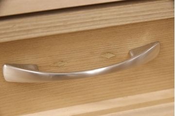 加茂総桐箪笥をリペア&カスタム!取っ手金具を交換。木地色仕上げ。(総桐たんす、総桐箪笥、整理箪笥、和タンス、衣装箪笥、着物箪笥)