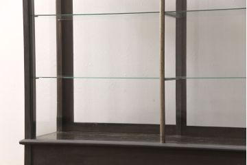 薄型ガラスケースの見た目を変えずに綺麗にリペア!着色なしで仕上げ。(ショーケース、陳列棚、飾り棚)