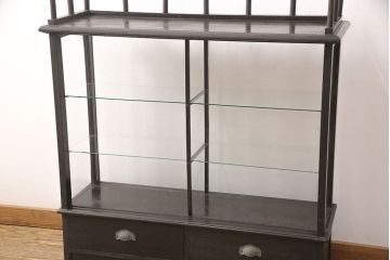 薄型ガラスケースの見た目を変えずに綺麗にリペア!着色なしで仕上げ。(ショーケース、陳列棚、飾り棚)