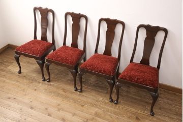 ダイニングチェア4脚をリペア&カスタム!座面の張り替えを行い、クリア塗装で仕上げ。(イス、サロンチェア)