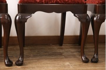 ダイニングチェア4脚をリペア&カスタム!座面の張り替えを行い、クリア塗装で仕上げ。(イス、サロンチェア)