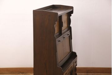 ライティングビューローをリペア&カスタム!作業台の生地を張り替え、現状に色味を活かして仕上げ。(簿記机、ワークデスク)