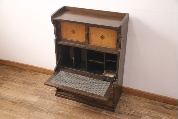 ライティングビューローをリペア&カスタム!作業台の生地を張り替え、現状に色味を活かして仕上げ。(簿記机、ワークデスク)