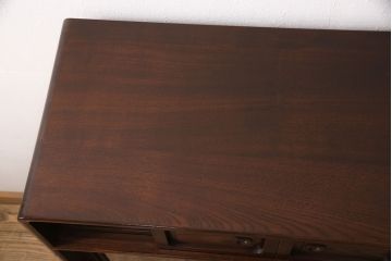 茶箪笥をリペア&カスタム!指定の棚板を取り外し、穴開け加工。蜜蝋ワックス仕上げ。(飾り棚、収納棚、戸棚)