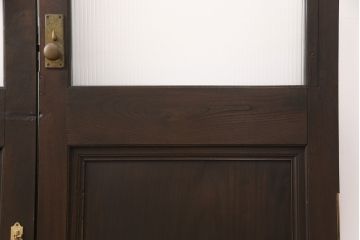 明治大正期のドアをリペア&カスタム!設置場所に合わせてリサイズ。クリアガラスからモールガラスへ変更。現状の色味そのままで仕上げ。(木製扉、建具)