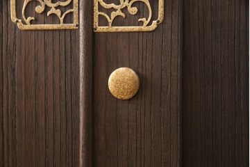 桐箪笥をリペア&カスタム!房を取り外し、ブラウン系の着色をし仕上げ。(衣装箪笥、着物箪笥、和タンス、桐たんす)