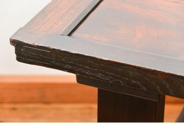 明治大正期の蔵戸をリペア&カスタム!取り外し可能なガラス天板と脚を取り付けダイニングテーブルにリメイク。濃い茶色に着色し仕上げ。(6人掛け、4人掛け、作業台)