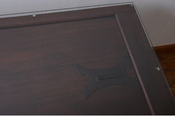 明治期の蔵戸をリペア&カスタム!取り外し可能なガラス天板と鉄脚を取り付けダイニングテーブルにリメイク。(6人掛け、4人掛け、作業台)