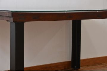 明治期の蔵戸をリペア&カスタム!取り外し可能なガラス天板と鉄脚を取り付けダイニングテーブルにリメイク。(6人掛け、4人掛け、作業台)