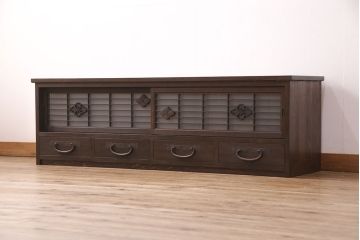 サイドボードをリペア&カスタム!ヒノキ無垢材を使用し棚板を新規製作。背面に穴あけ加工。(テレビ台、テレビボード、ローボード、収納棚、戸棚)