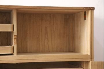 加茂桐箪笥をリペア&カスタム!台輪をカットし高さをリサイズ。蜜蝋ワックスで木地色仕上げ。(桐たんす、胴丸、総桐箪笥、衣装箪笥、着物箪笥、和タンス)