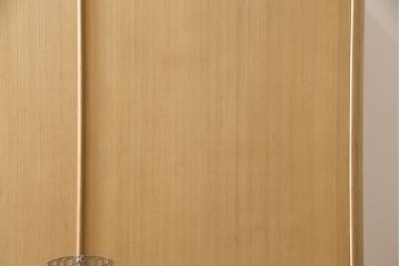 加茂桐箪笥の見た目を変えずに綺麗にリペア!開き戸の取っ手と鍵にメッキ掛けをし、鍵を使用可能に。木地色仕上げ。(大丸、桐たんす、着物箪笥、衣装タンス、和箪笥)
