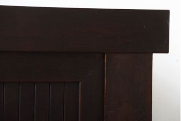 水屋箪笥をリペア&カスタム!天板を取り付け、引き戸内には棚板を設置しローボードにリメイク。赤みがかった濃い茶色に着色し仕上げ。(テレビ台、テレビボード、収納棚、キャビネット)