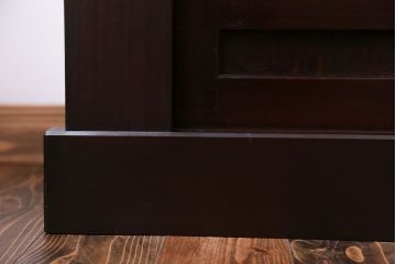 明治期の水屋箪笥をリペア&カスタム!新たに天板を取り付け、ローボードにリメイク。内部に棚板を設置。赤みがかった濃い茶色に着色し仕上げ。(テレビ台、テレビボード、収納棚、キャビネット)