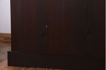 明治期の水屋箪笥をリペア&カスタム!新たに天板を取り付け、ローボードにリメイク。内部に棚板を設置。赤みがかった濃い茶色に着色し仕上げ。(テレビ台、テレビボード、収納棚、キャビネット)