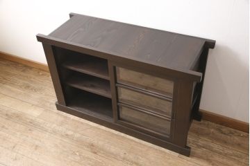 アンティーク水屋箪笥をリペア&カスタム!棚板と棚受けを追加し取っ手を交換。天板を内側から補強。(サイドボード、サイドキャビネット、収納棚)