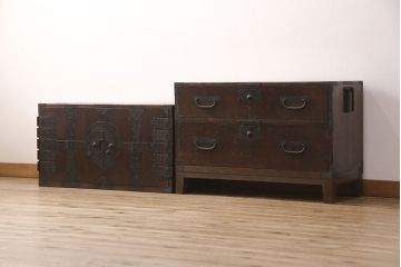 アンティーク観音箪笥をリペア&カスタム!高品質リペアを施し、木製脚を取り付け。(衣装箪笥、古箪笥、和タンス)