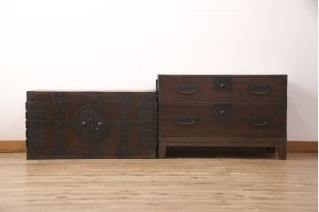 アンティーク観音箪笥をリペア&カスタム!高品質リペアを施し、木製脚を取り付け。(衣装箪笥、古箪笥、和タンス)