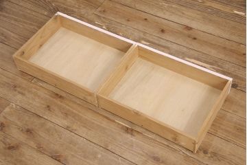 アンティークケビントをリペア&カスタム!高品質リペアを施し、ピンクにペイントし仕上げ。(ガラスケース、ショーケース、飾り棚、陳列棚)
