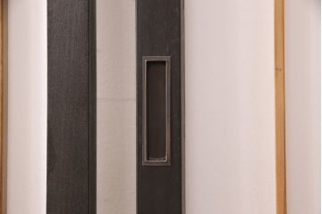 障子戸2枚セットをリペア&カスタム!高さと幅をリサイズし、親子扉のような仕様に。障子はプラスチック障子に張り替え。(引き戸)